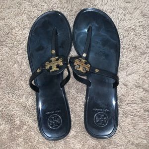 Black Tory Burch sandals !